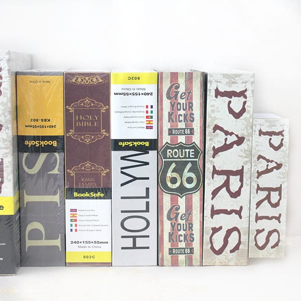 Size 240*155*55mm Key Lock Safety Box Cash Storage box Hidden Secret Safe Steel Simulation Classic Book Safe Box Piggy Bank